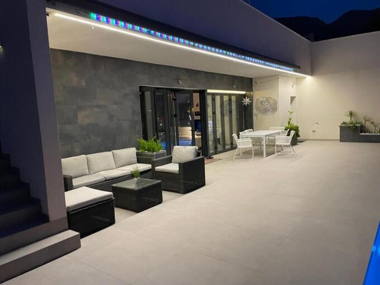 Villa for Sale in Polop, Alicante 41