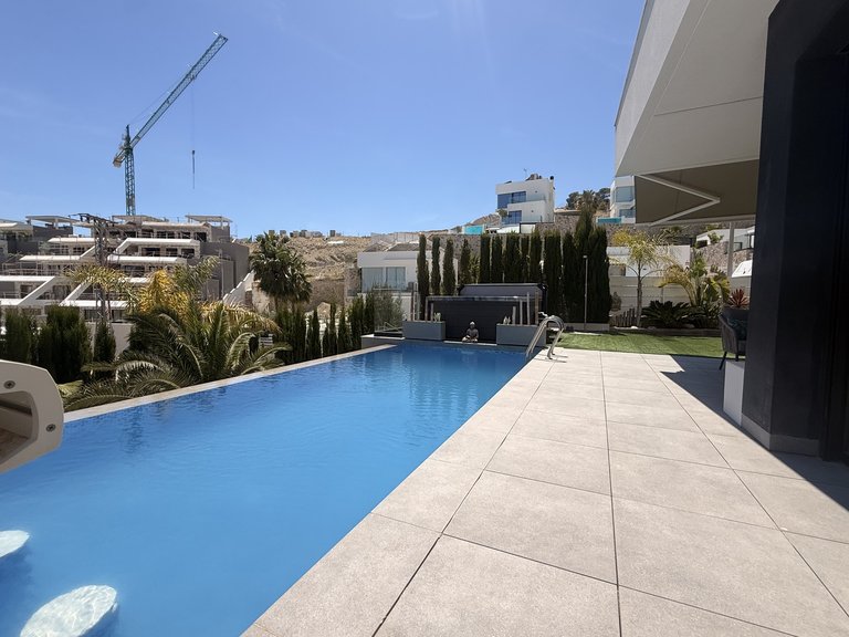 Villa for Sale in Finestrat, Alicante 32