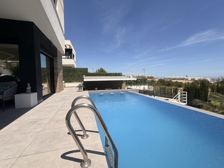 Villa for Sale in Finestrat, Alicante 33