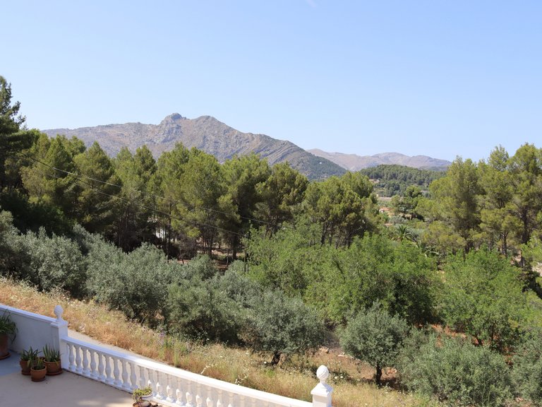 Villa for Sale in Inland Parcent, Alicante 43