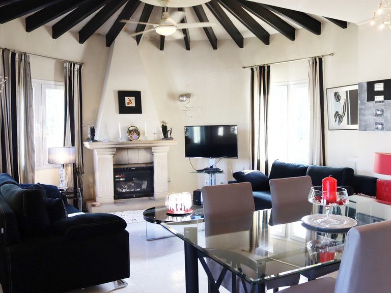 Villa for Sale in Inland Murla, Alicante 6