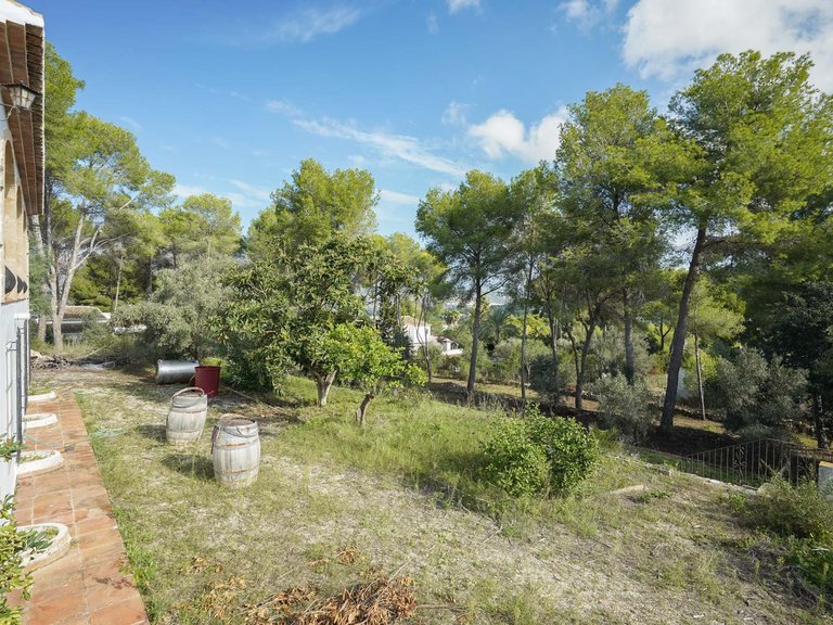 Villa for Sale in Javea/xabia, Alicante 28