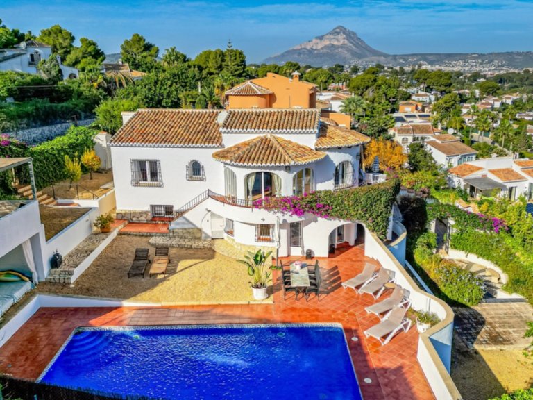 Villa for Sale in Javea/xabia, Alicante 1