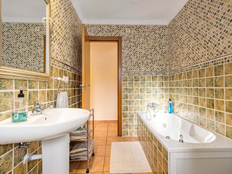 Villa for Sale in Javea/xabia, Alicante 38