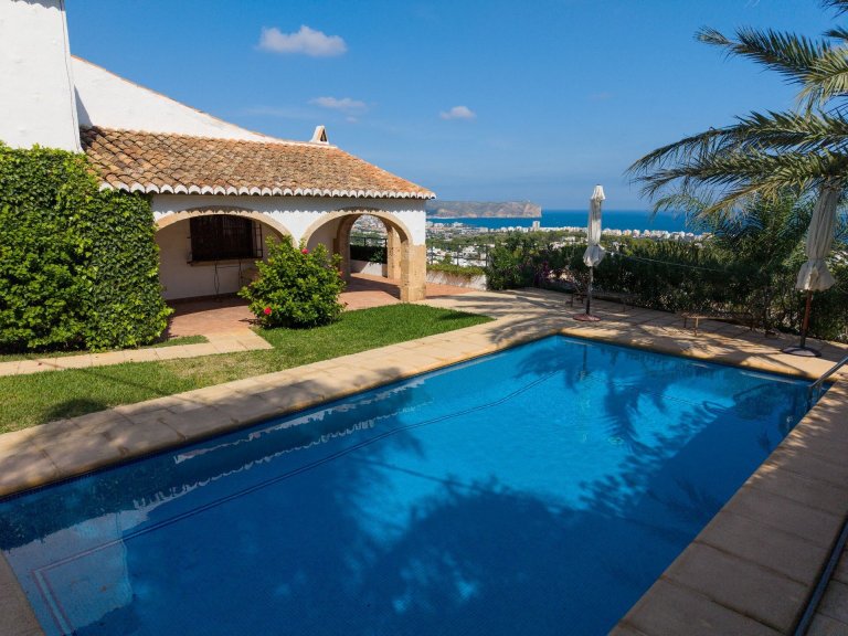 Villa for Sale in Javea/xabia, Alicante 45