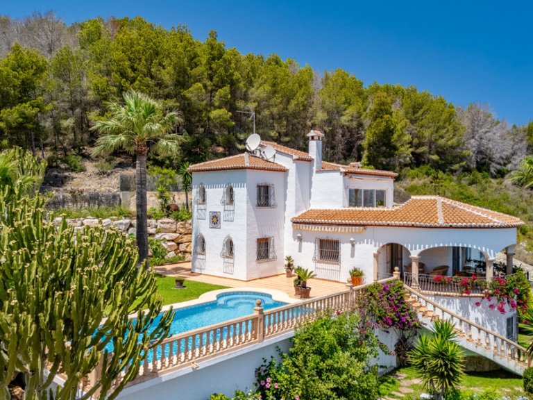 Villa for Sale in Javea/xabia, Alicante 1