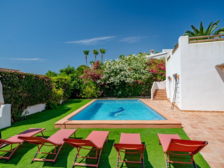 Villa for Sale in Benissa, Alicante 35