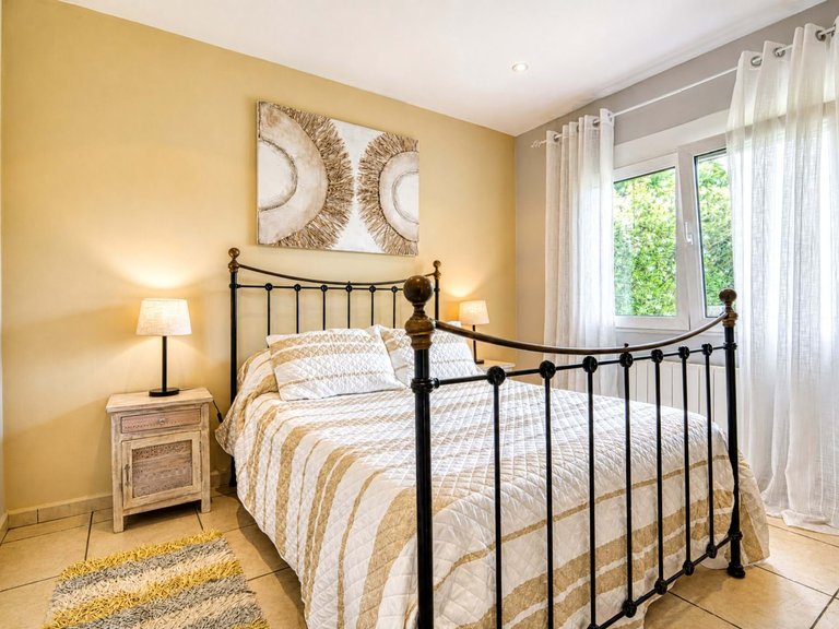 Villa for Sale in Javea/xabia, Alicante 28
