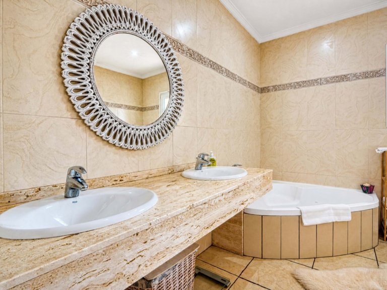 Villa for Sale in Javea/xabia, Alicante 35
