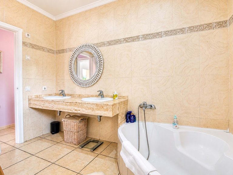 Villa for Sale in Javea/xabia, Alicante 37