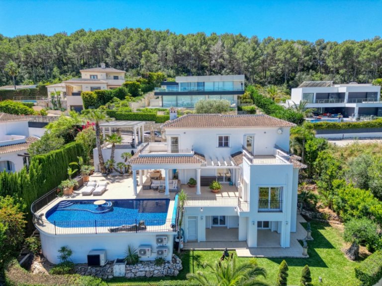 Villa for Sale in Javea/xabia, Alicante 4