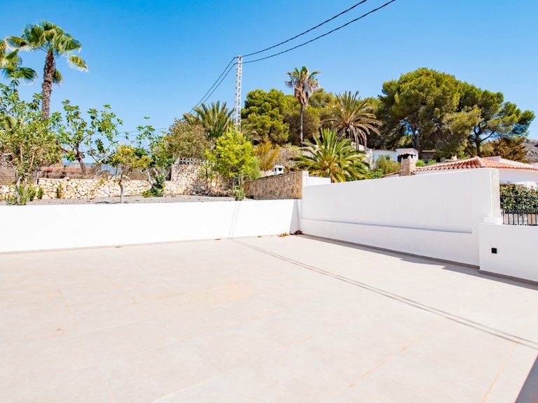 Villa for Sale in Moraira, Alicante 31