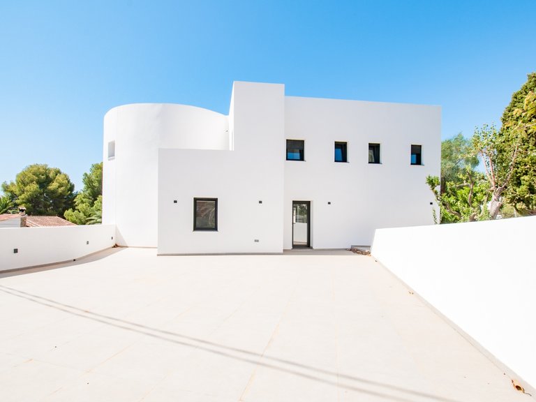 Villa for Sale in Moraira, Alicante 32