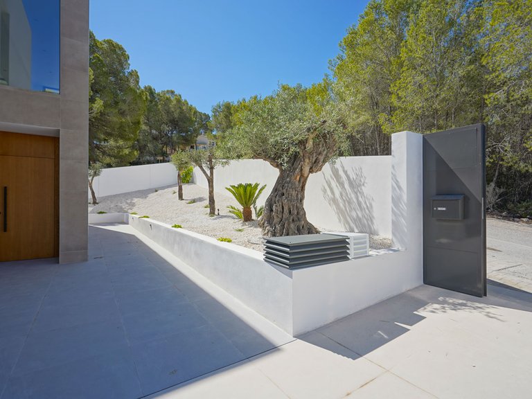 Villa for Sale in Moraira, Alicante 23