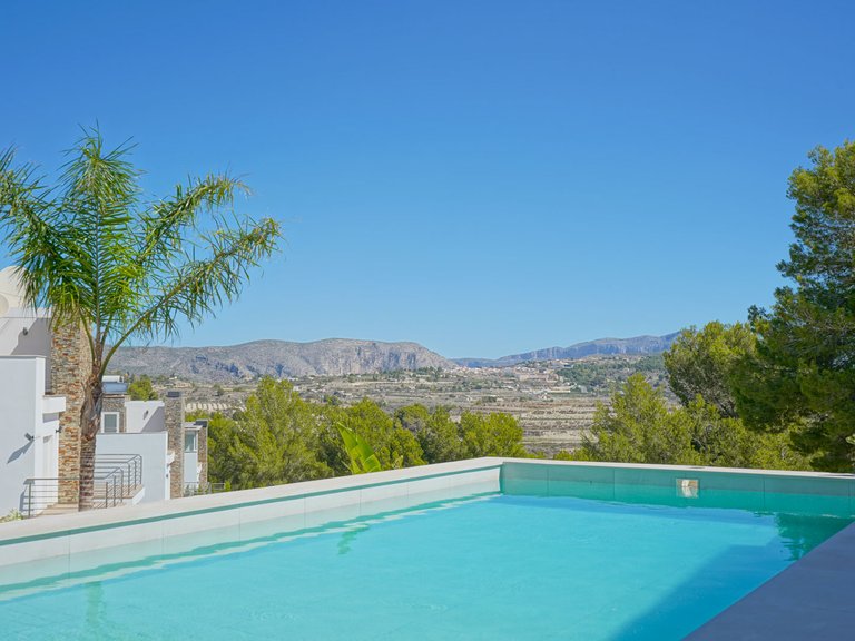 Villa for Sale in Moraira, Alicante 2