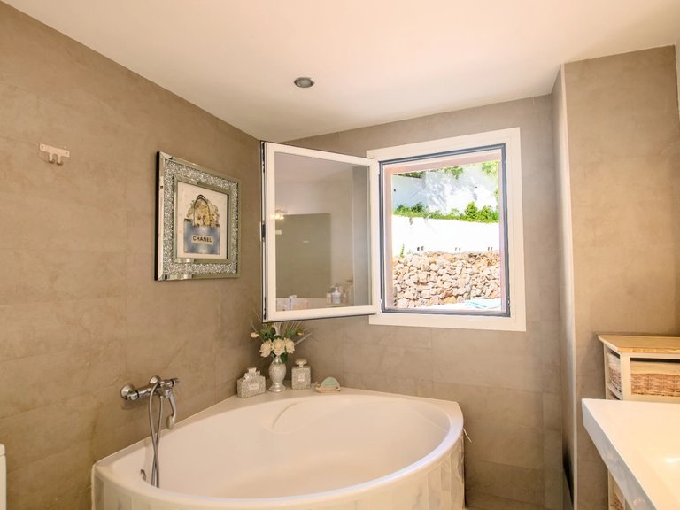 Villa for Sale in Javea/xabia, Alicante 24