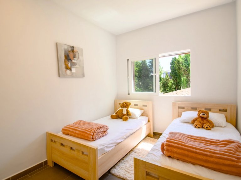 Villa for Sale in Javea/xabia, Alicante 28