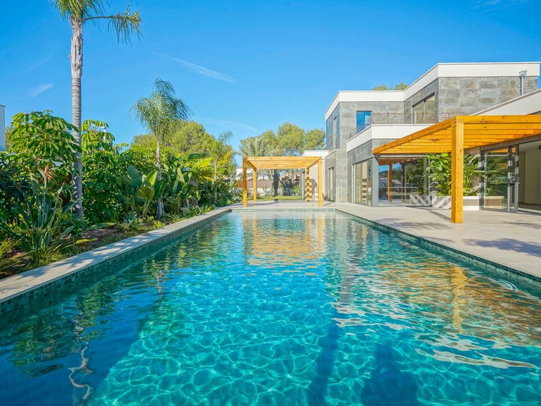 Villa for Sale in Javea/xabia, Alicante 2