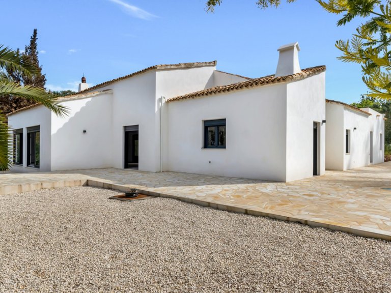 Villa for Sale in Javea/xabia, Alicante 26