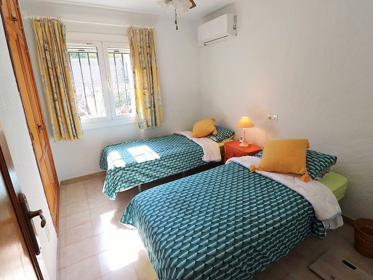 Villa for Sale in Inland Pedreguer, Alicante 28