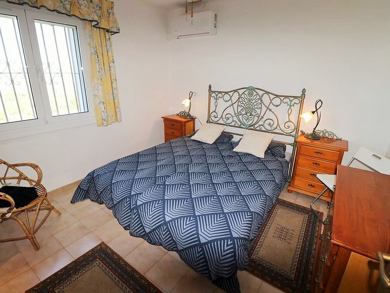 Villa for Sale in Inland Pedreguer, Alicante 30