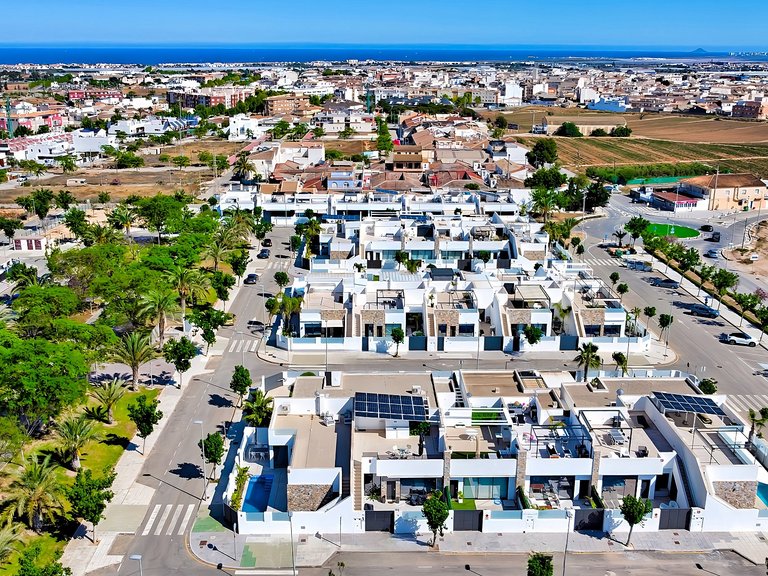 Villa for Sale in Costa Blanca Pilar De La Horadada, Alicante 4