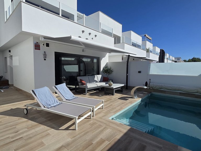 Villa for Sale in Costa Calida San Pedro Del Pinatar, Murcia 1