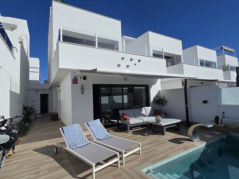 Villa for Sale in Costa Calida San Pedro Del Pinatar, Murcia 3