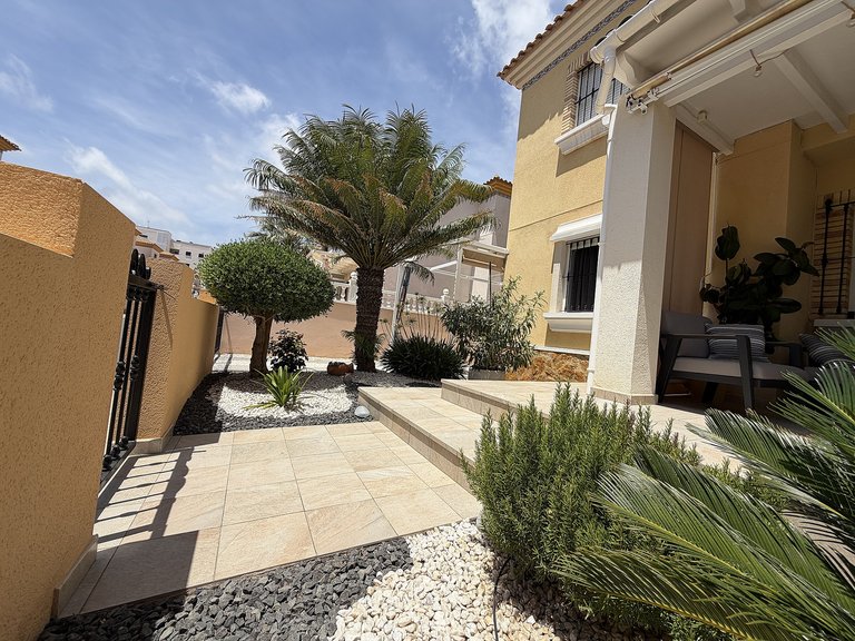 Apartment for Sale in Orihuela Costa, Alicante 3