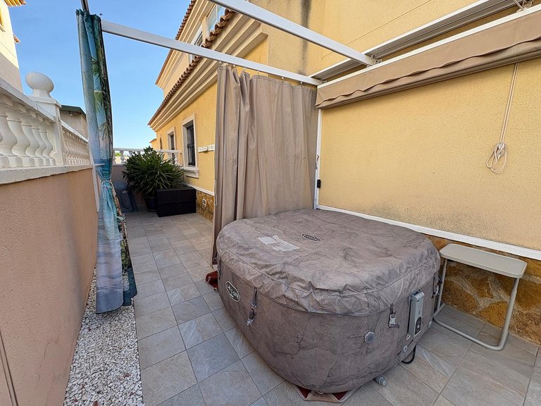 Apartment for Sale in Orihuela Costa, Alicante 26