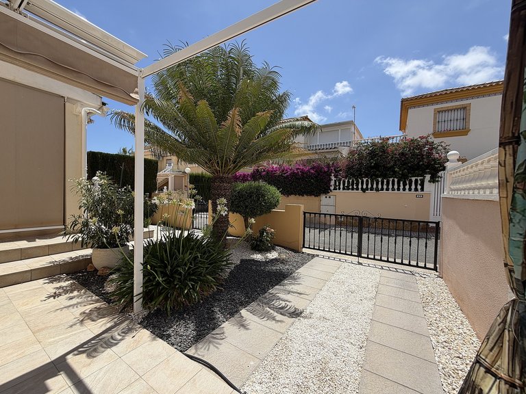 Apartment for Sale in Orihuela Costa, Alicante 6