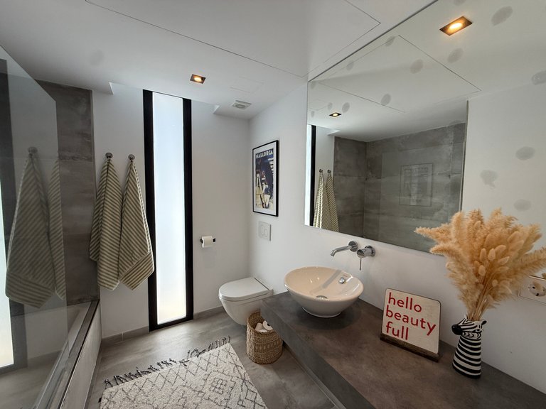 Villa for Sale in Santa Eulària Des Riu, Balearic Islands 28