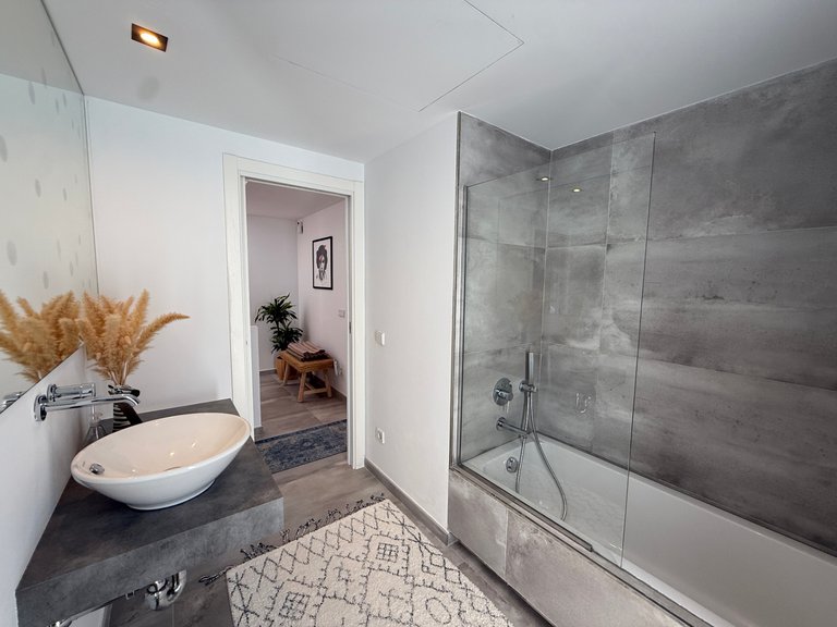 Villa for Sale in Santa Eulària Des Riu, Balearic Islands 29