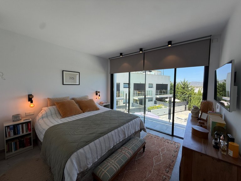 Villa for Sale in Santa Eulària Des Riu, Balearic Islands 31