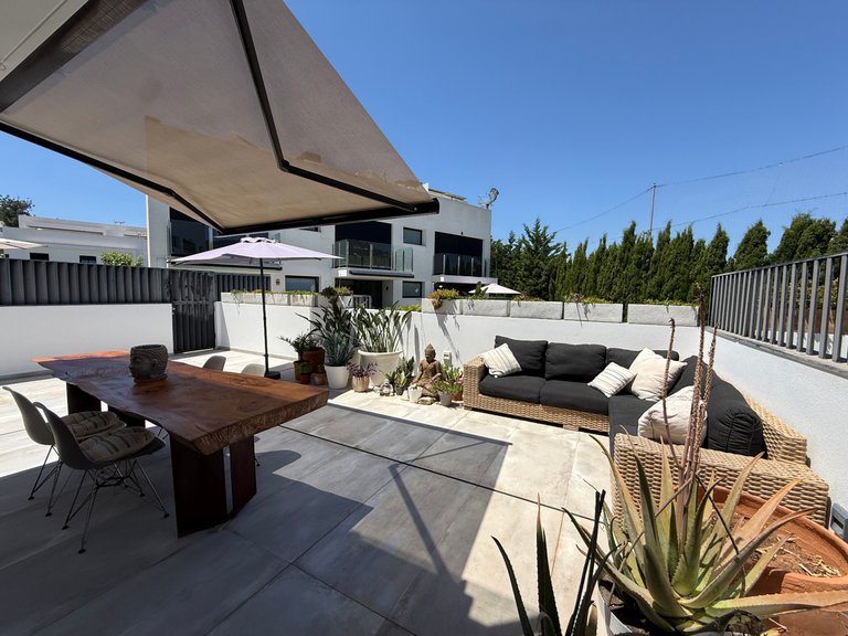 Villa for Sale in Santa Eulària Des Riu, Balearic Islands 17