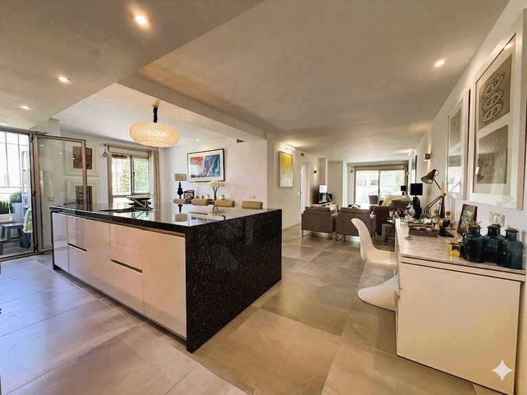 Apartment for Sale in Ibiza, Balearic Islands 11