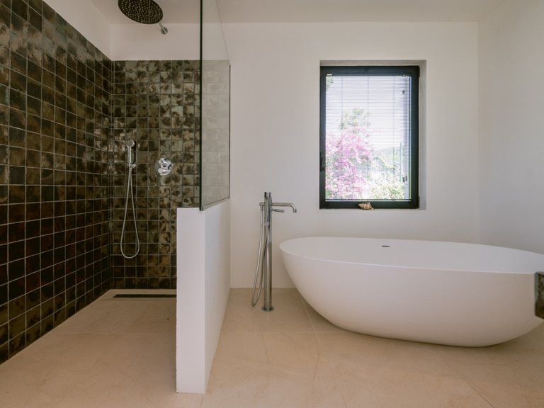 Villa for Sale in Santa Eulalia Del Río, Balearic Islands 23
