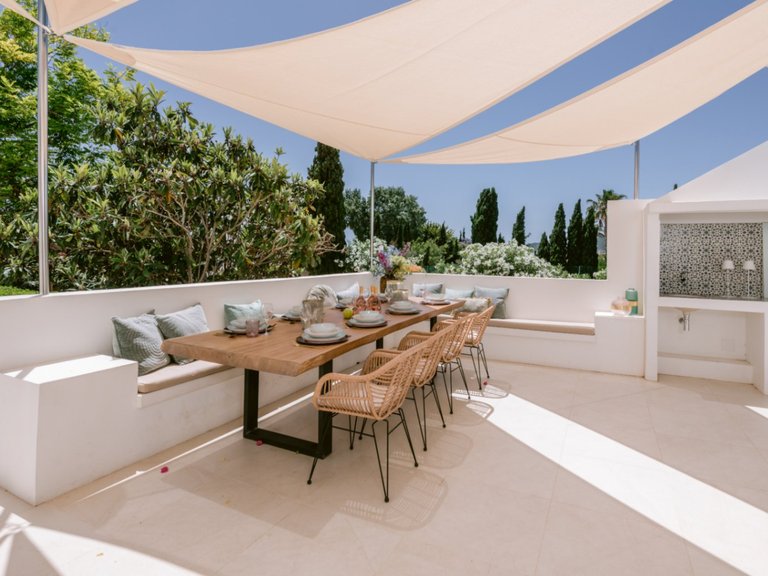 Villa for Sale in Santa Eulalia Del Río, Balearic Islands 6