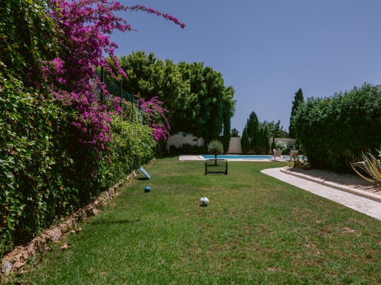 Villa for Sale in Santa Eulalia Del Río, Balearic Islands 36