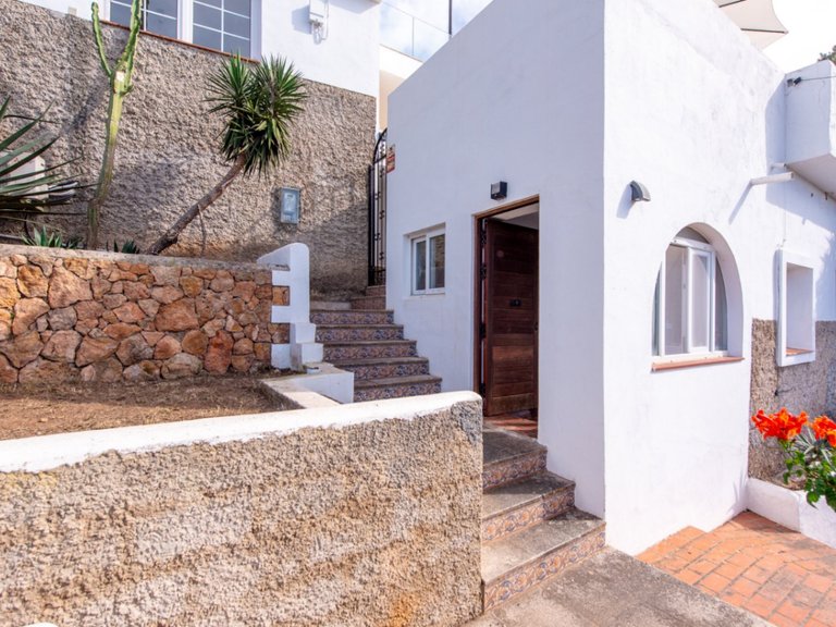 Villa for Sale in Sant Josep De Sa Talaia, Balearic Islands 39