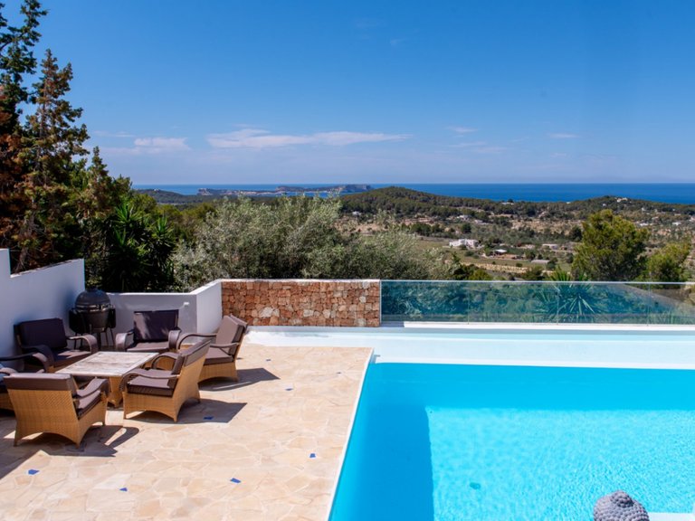 Villa for Sale in Sant Josep De Sa Talaia, Balearic Islands 4
