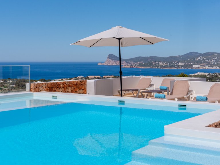 Villa for Sale in Sant Josep De Sa Talaia, Balearic Islands 3