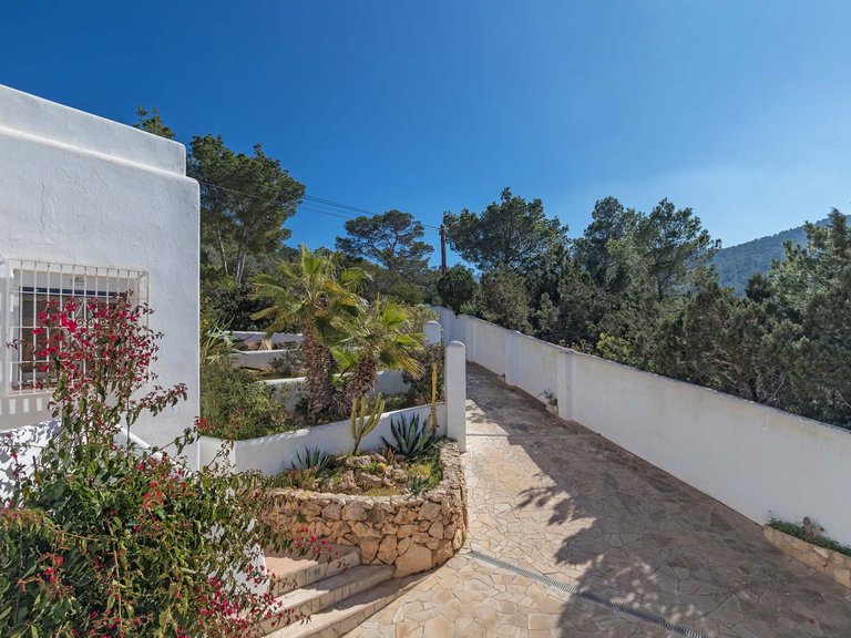 Villa for Sale in Sant Josep De Sa Talaia, Balearic Islands 49
