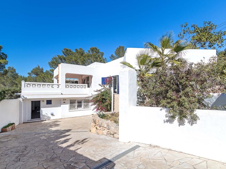 Villa for Sale in Sant Josep De Sa Talaia, Balearic Islands 44