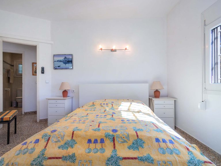Villa for Sale in Sant Josep De Sa Talaia, Balearic Islands 25