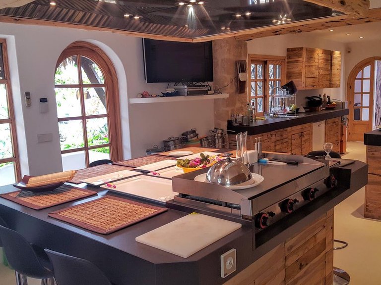 Villa for Sale in Santa Eulalia Del Río, Balearic Islands 20