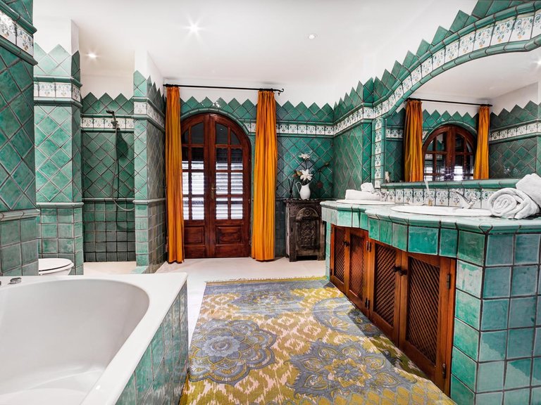 Villa for Sale in Santa Eulalia Del Río, Balearic Islands 41