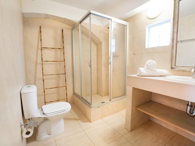 Villa for Sale in Santa Eulalia Del Río, Balearic Islands 43
