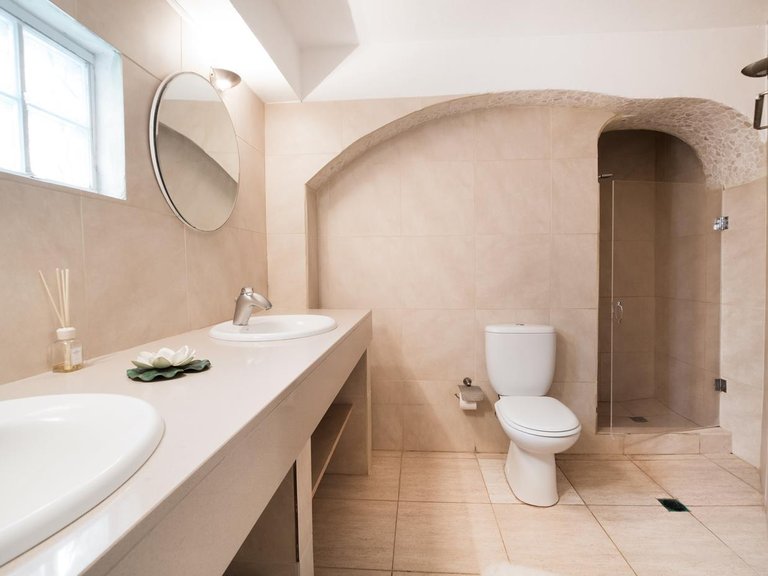 Villa for Sale in Santa Eulalia Del Río, Balearic Islands 44
