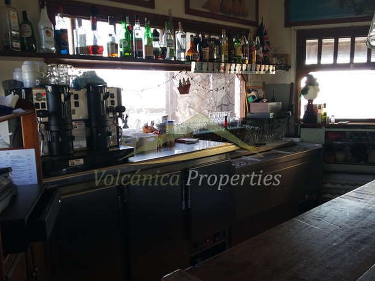 Commercial for Sale in Haría, Las Palmas 35